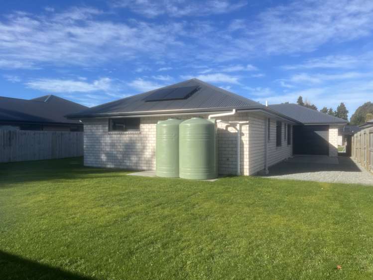 35 Geoff Geering Drive Netherby_9