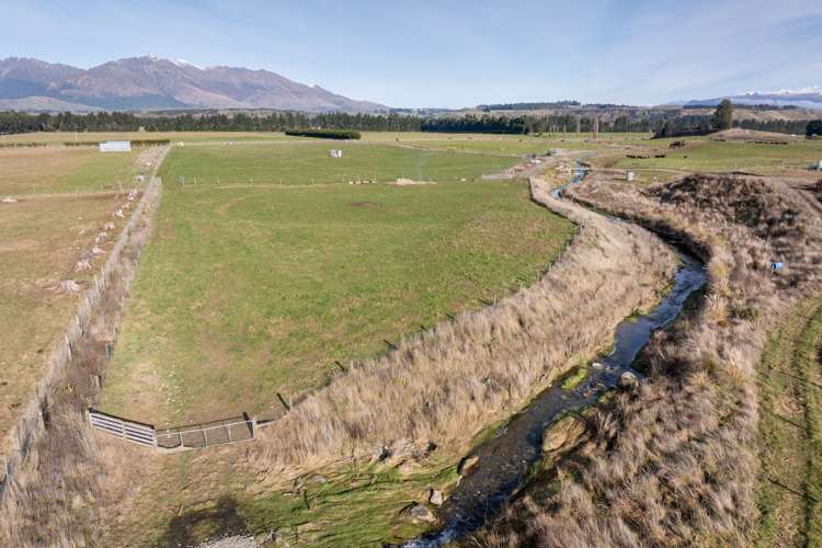 1701 Te Anau Mossburn Highway Hillside_13