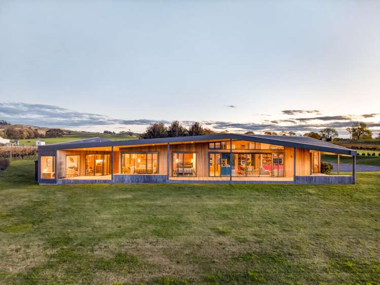 15 Tirohanga Road_0