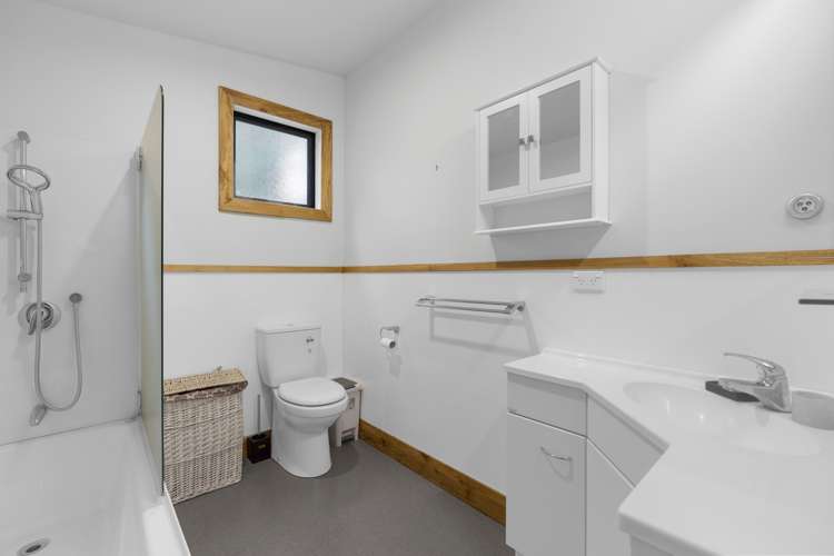 110 Kells Lane Lichfield_8