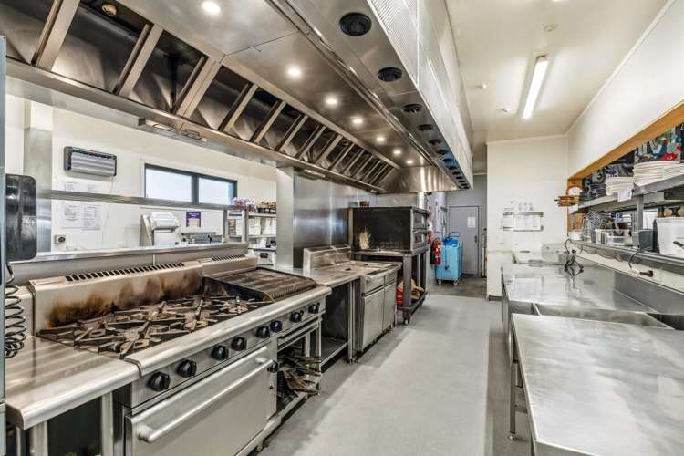 44 Broadway Matamata_7