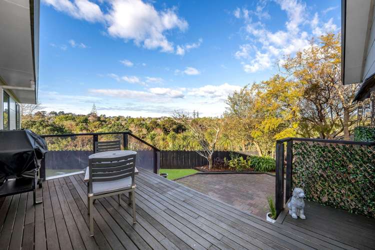 17 Robina Court Pakuranga Heights_11