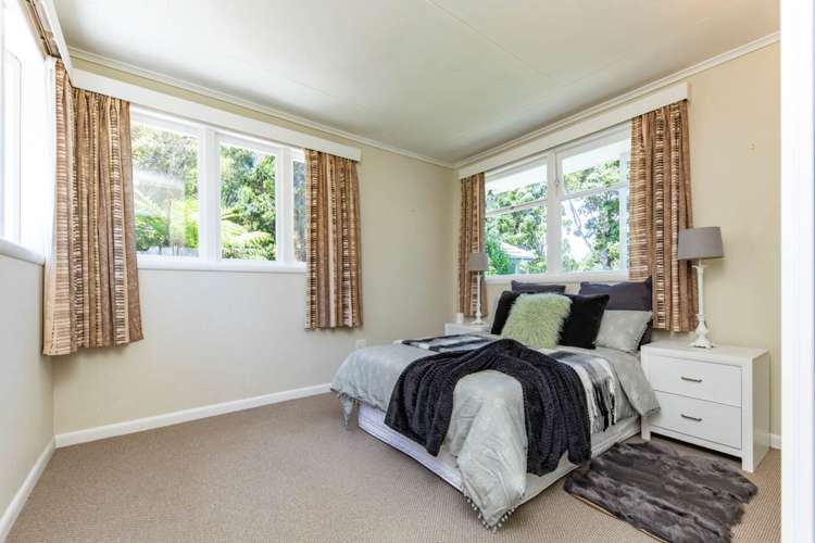 5 Arama Avenue Titirangi_11