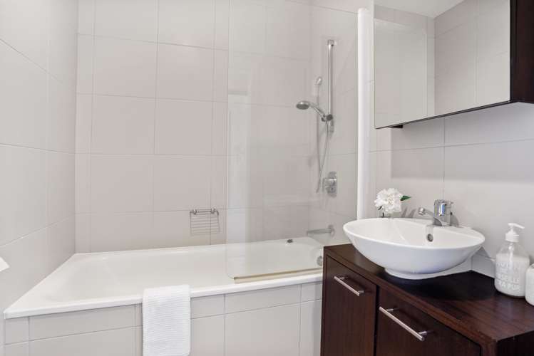 39a Saint Stephens Avenue Parnell_14