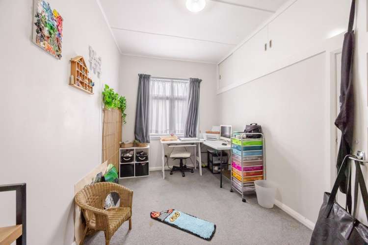 305 Gascoigne Street Raureka_9