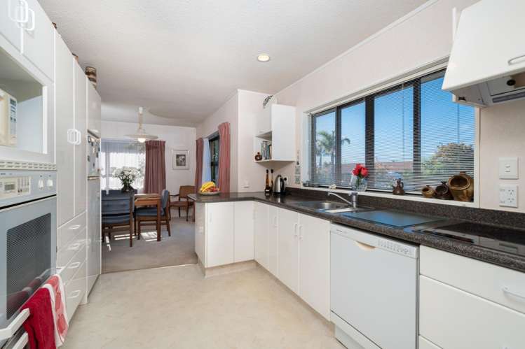 52 Spence Road Henderson_12