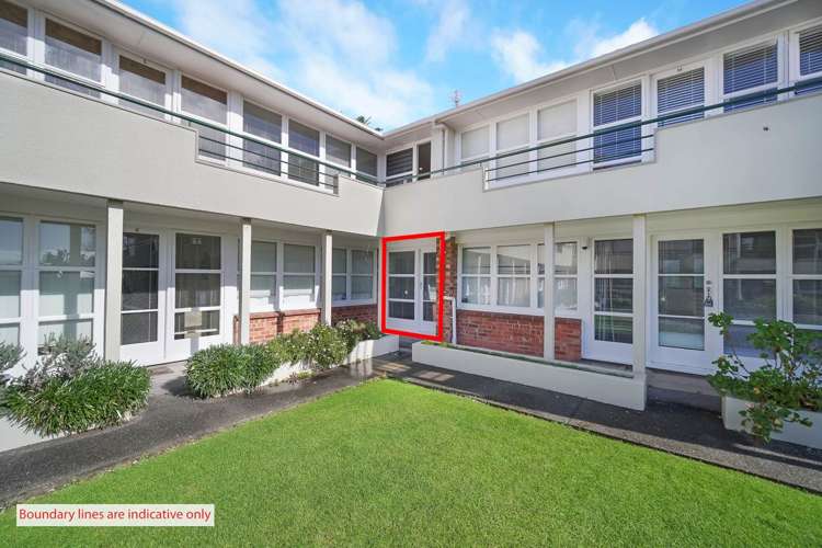 22i Aratonga Avenue Greenlane_8