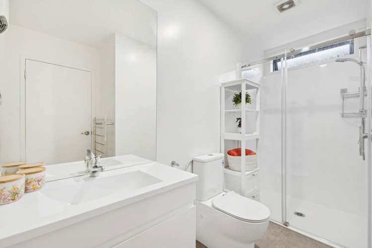 23 Pukanui Avenue Flat Bush_14