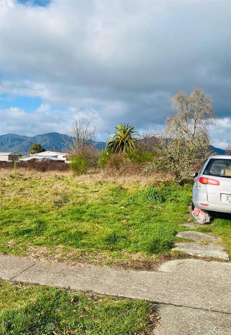 125 Pine Drive Murupara_6