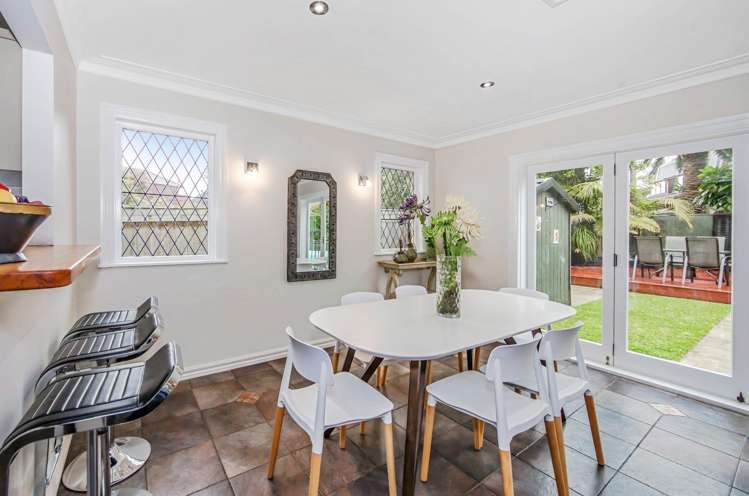 12 Puawai Place Northcote_17