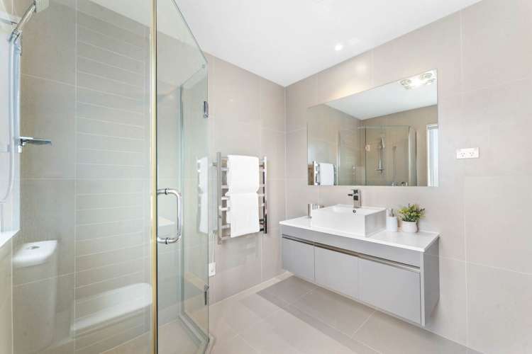 18 Remuremu Street Long Bay_21