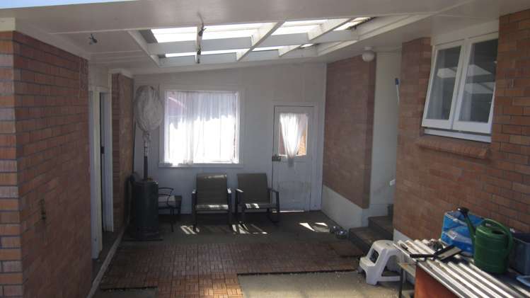 23 Keith Road Paroa_14