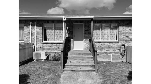 Two Bedroom Unit + Legal Sleepout