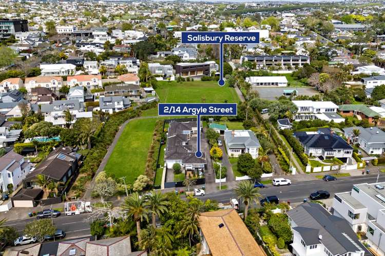 2/14 Argyle Street Herne Bay_16