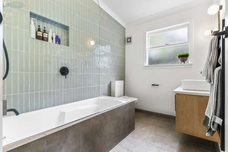 2/17 Seacliffe Avenue Belmont_11