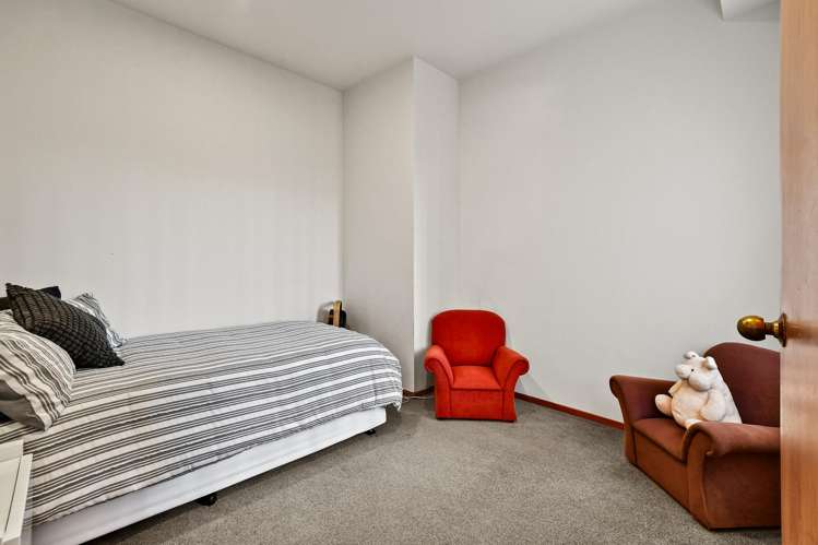 3 Trossach Place Wattle Downs_15