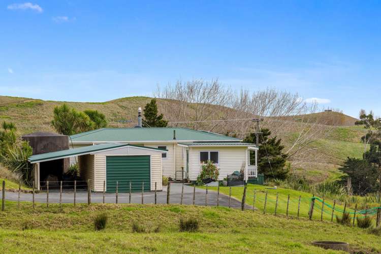 4062 Kaipara Coast Highway Tauhoa_1