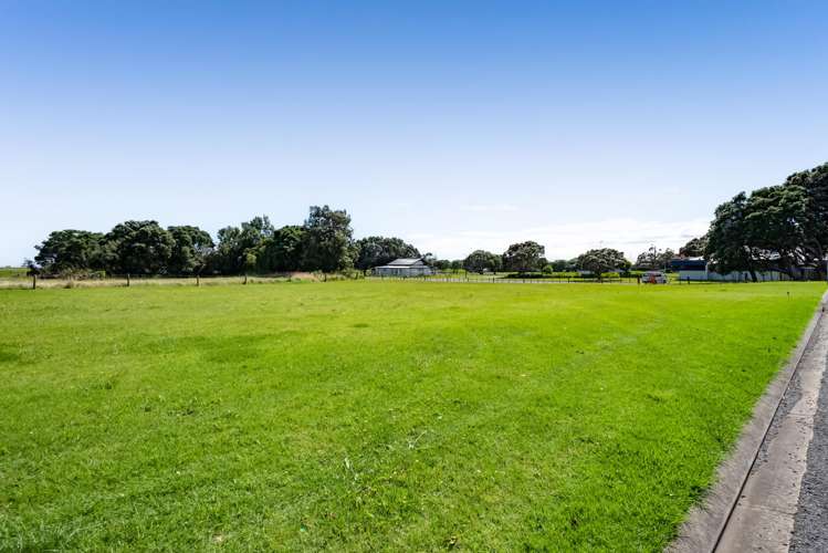 25 Dolphin Parade Bell Block_5