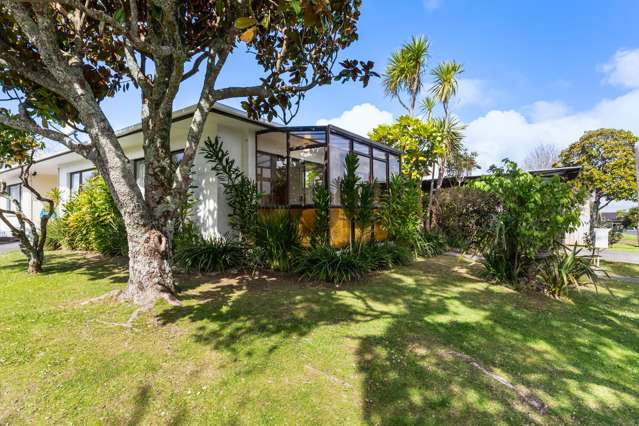 1/6 Pokapu Street Titirangi_3