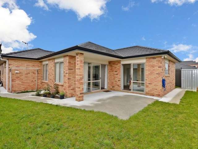 42 Saxbys Road Glenview_2