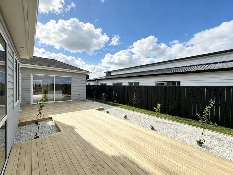 97 Parish Drive Milldale_22