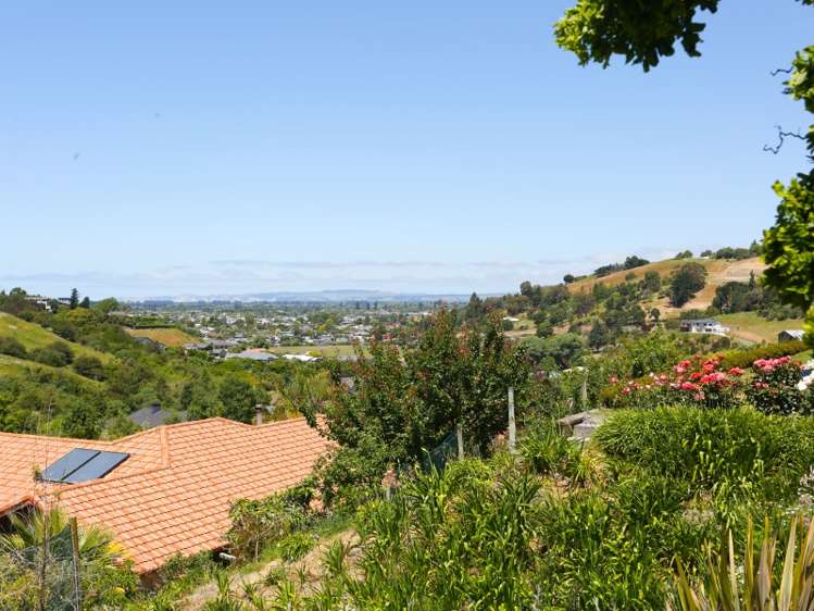 8 Outlook Terrace Taradale_16