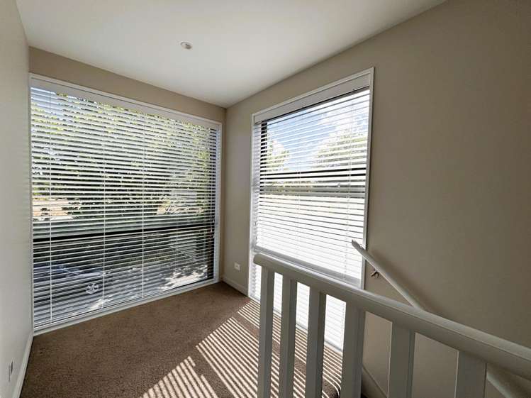 1/10 Hurley St Christchurch Central_6