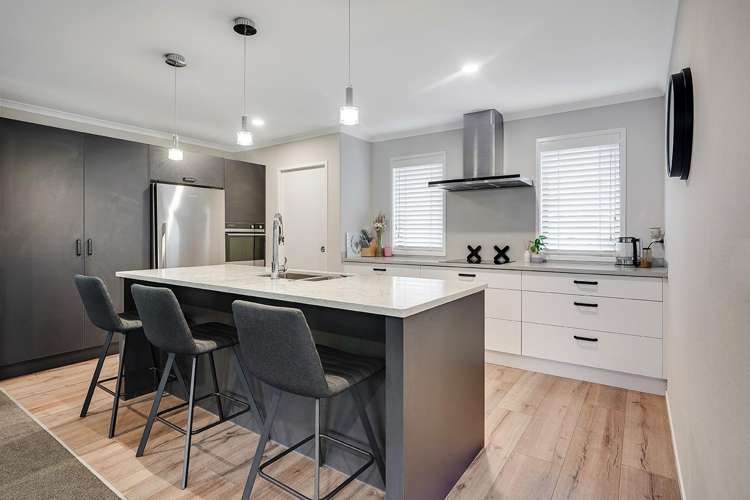 19 Meadowview Drive_5