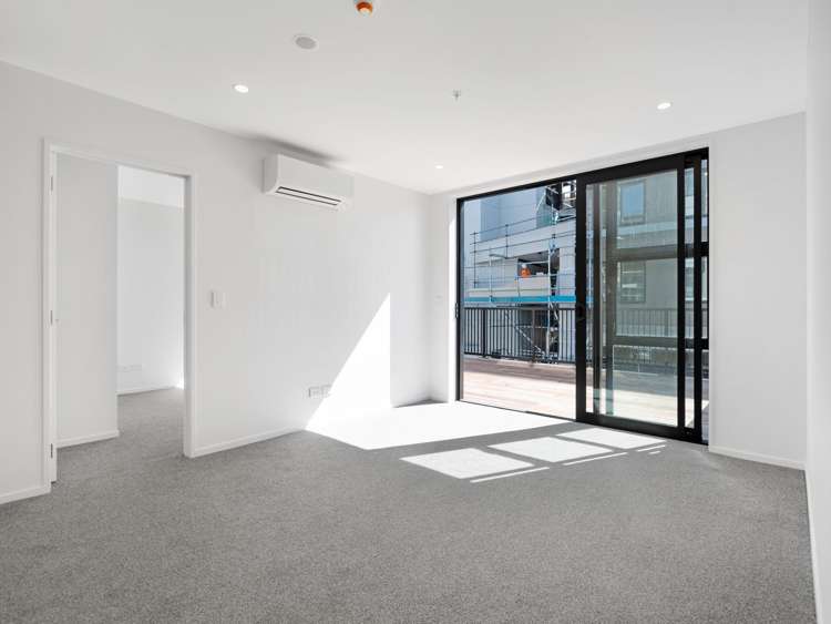 205/3 Rauemi Way Te Atatu South_12