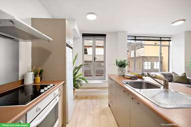 1A/115 Dixon Street_3