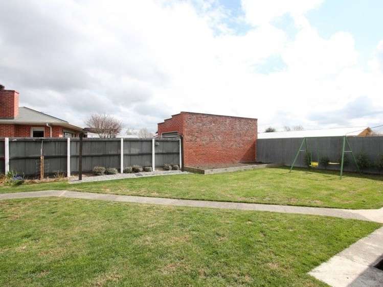 137 Belt Road Allenton_17