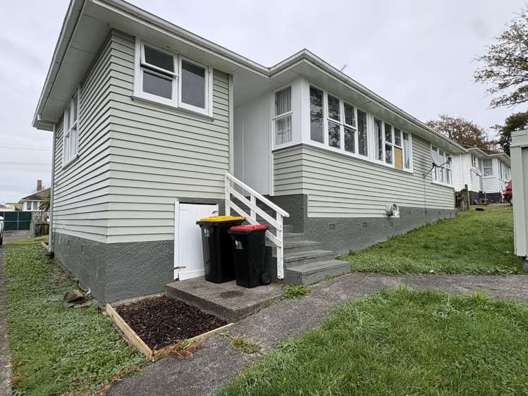 17 Charles Crescent Putaruru_10