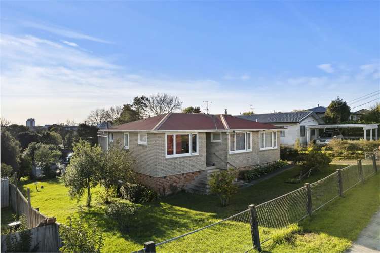 13 Newington Road Henderson_11