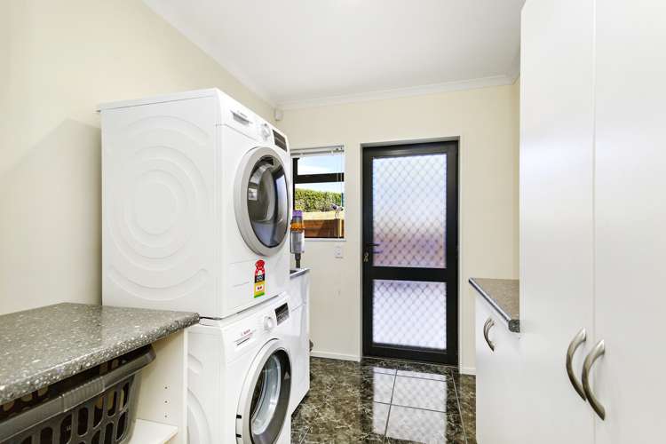 1 Grace Nicholls Grove Riverstone Terraces_20