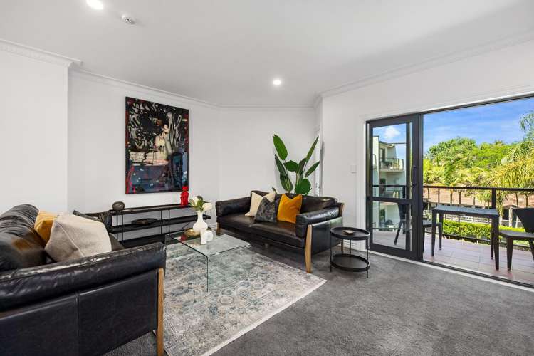 9/177 Hurstmere Road Takapuna_8