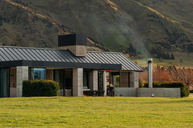 24 Mountain View Drive Wanaka_1