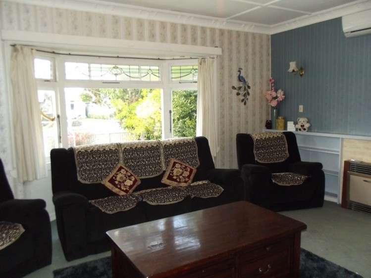 8 Nelson Crescent Napier South_1