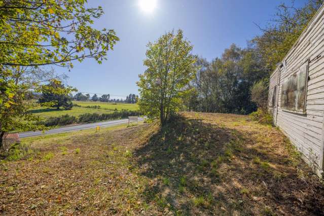 60 Gosling Grove Turangi_2