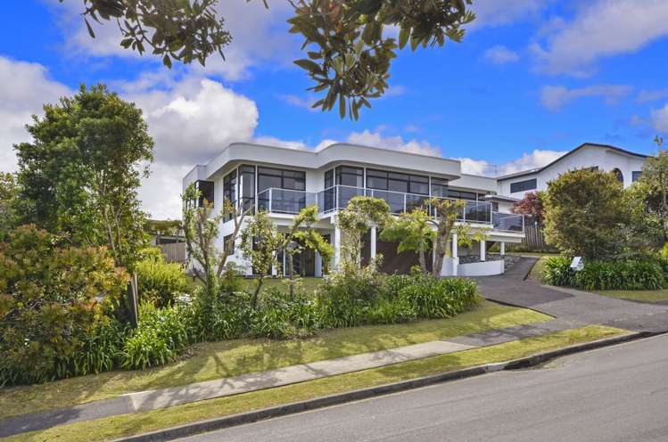 5 Savoy Road Orewa_26