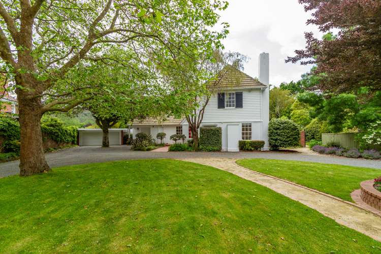 48 Barton Road Heretaunga_19