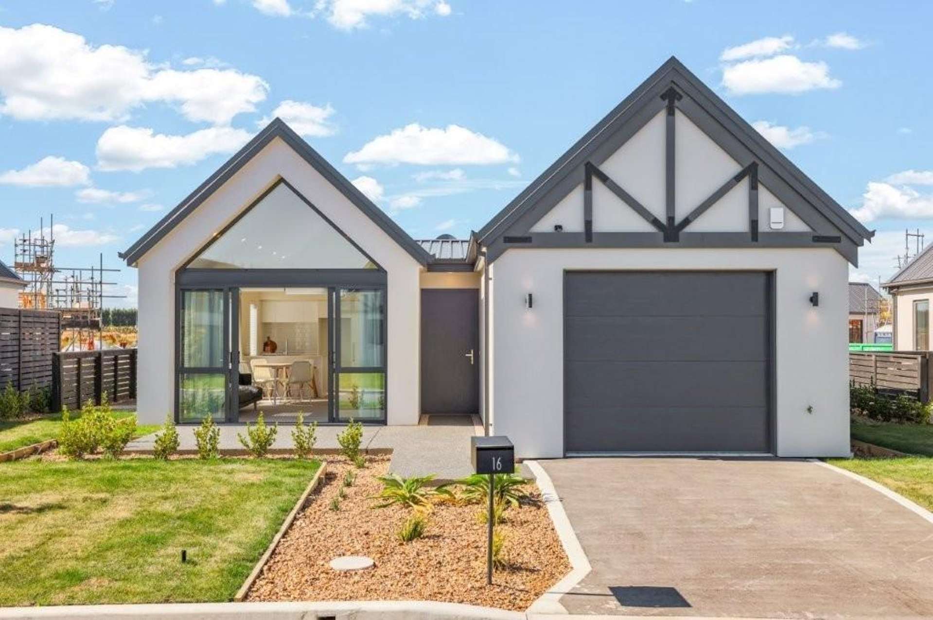 PU112/24 Atawhai Lane Belfast_0