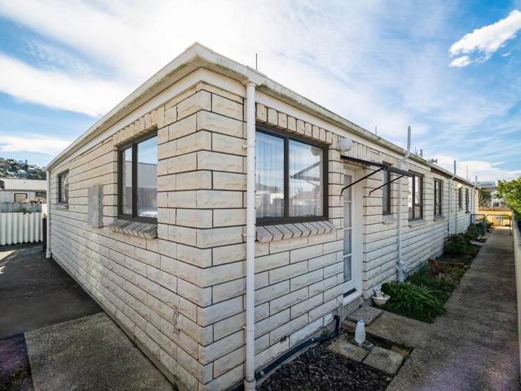 10D Law Street Caversham_23
