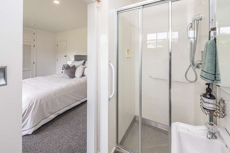 26 Parkes Avenue Saint Johns Hill_14