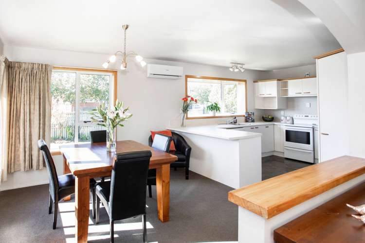 67 Moffat Drive Lincoln_6