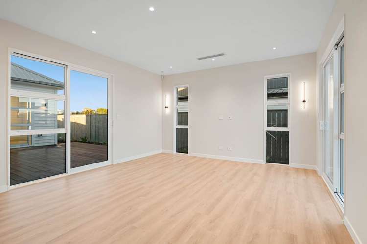7 Henl Lane Wainui_5