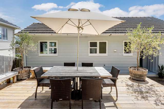 EXCEPTIONAL SUNNY FAMILY HOME