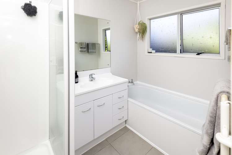 1/140 Prince Regent Drive Half Moon Bay_12