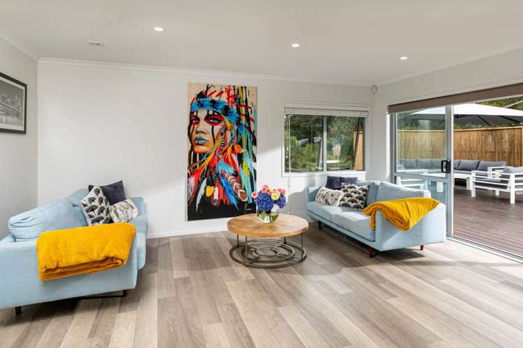 60 Upper Harbour Drive Greenhithe_8