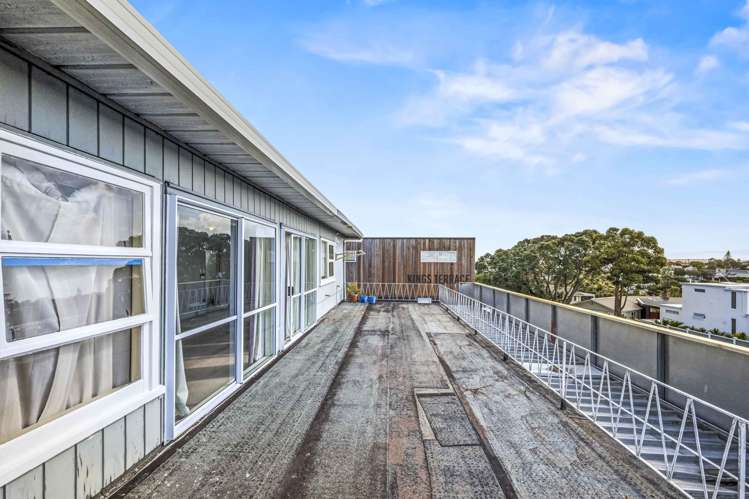 73 Lake Road Devonport_14