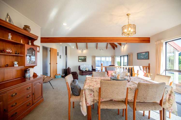 187 Maungatawhiri Road Raglan_12